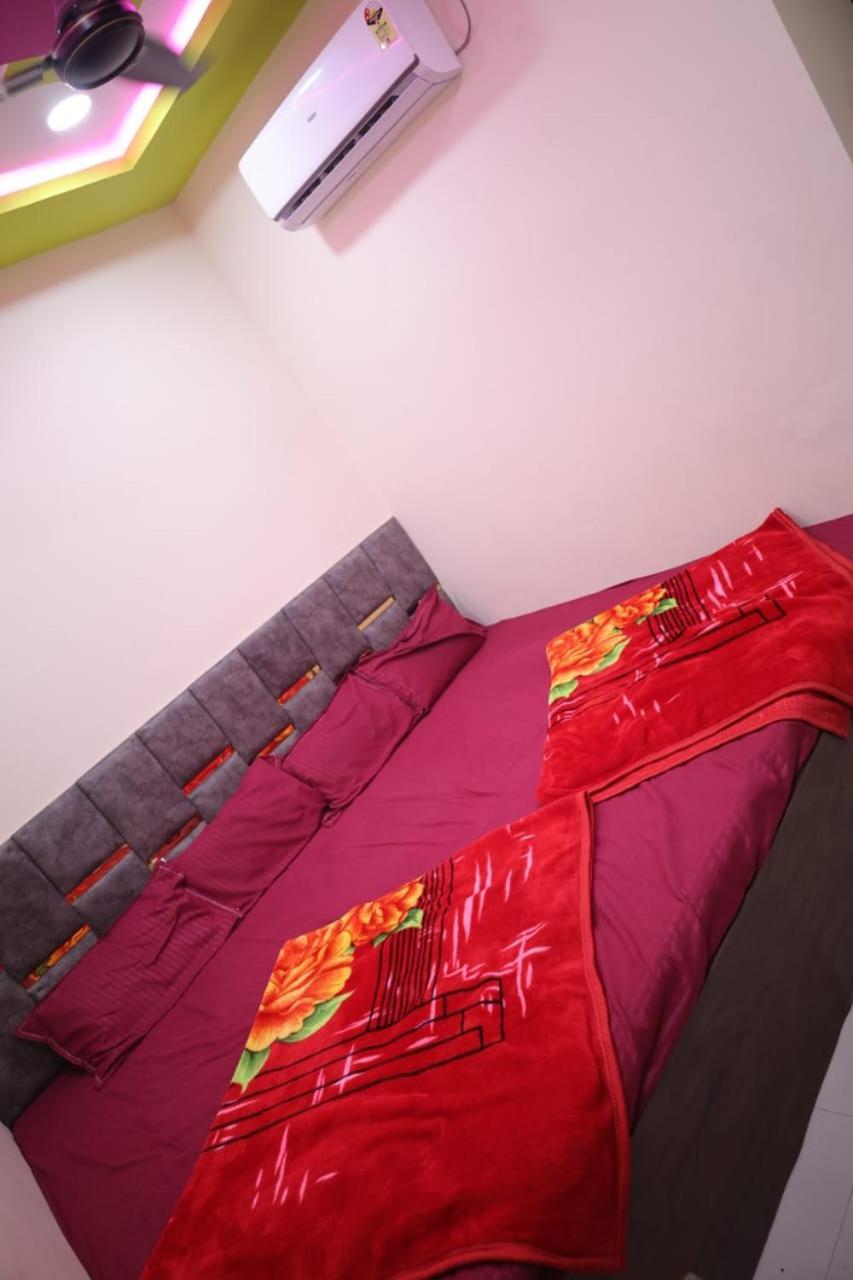 Hotel Shree Kalbhairav Kripa ウッジャイン エクステリア 写真